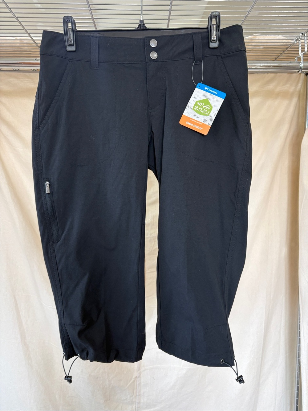 Columbia Black Drawstring Hem Capri Pants